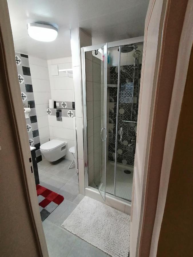 Chambres D'Hotes De L'Avison Bruyeres Экстерьер фото